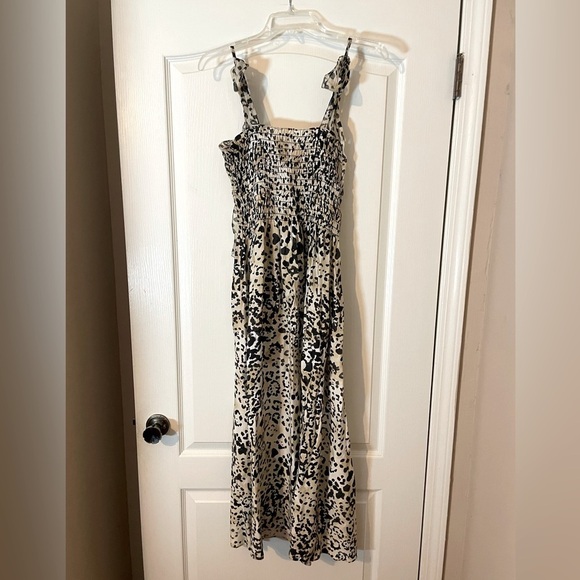 La Ligne 100% Silk Tie Strap Leopard Animal Print Smocked Midi Dress Size M - Picture 5 of 9